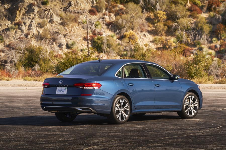  Volkswagen Passat (NMS) 2019 года  (NA) (фото 33 из 40)